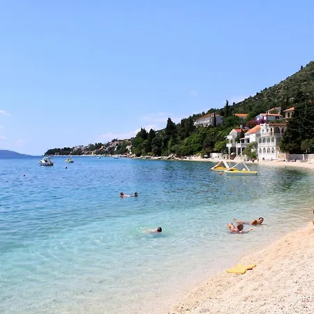 14708b Apartment Gradac (Split-Dalmatia)