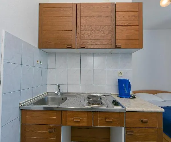 Apartment 14708b Gradac (Split-Dalmatia)