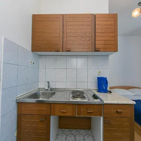 Appartement 14708b Gradac (Split-Dalmatia)